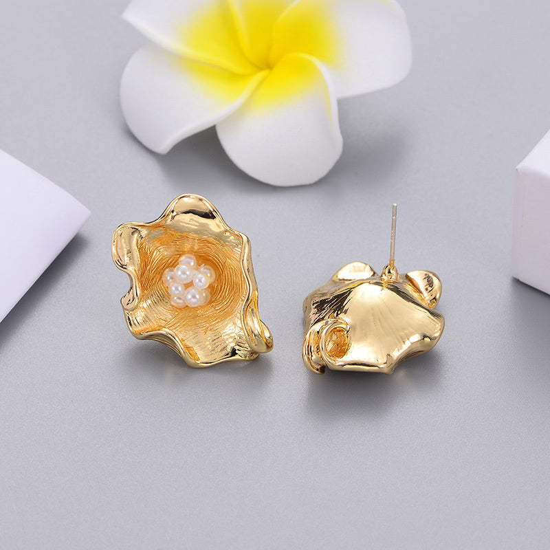 Trendy Flowery Pearl Geometric Earrings